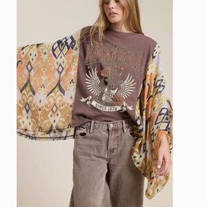 Rock & Roll “ Rhonda “ Rock and Roll Bat wing Top 89